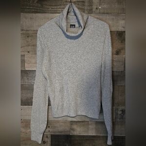 GAP Light Gray Ribbed Turtle Neck Sweater
